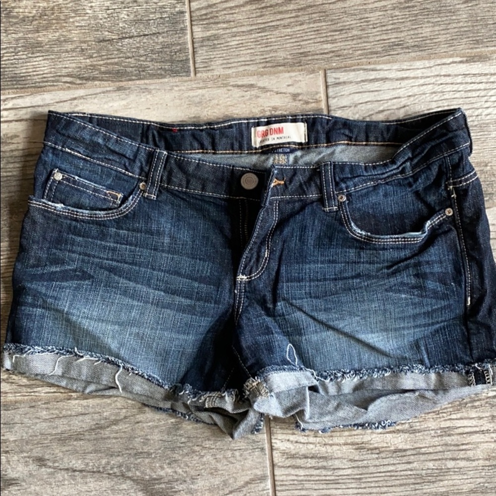 Stretch denim shorts